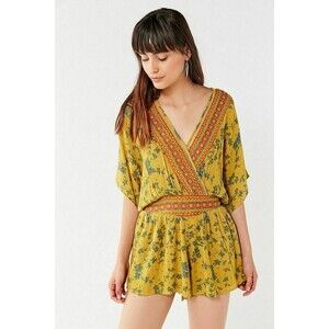 Urban Outfitters UO Moonstruck Surplice Romper Dress Kimono Lace XS New 256738